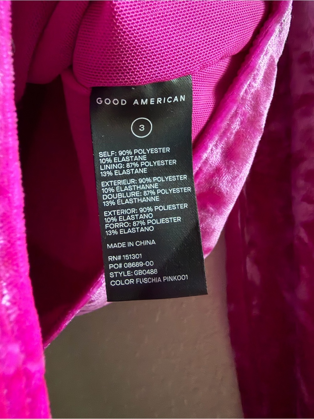 Good American Velvet Long-Sleeve V-Neck Bodysuit - Magenta - Picture 3 of 5